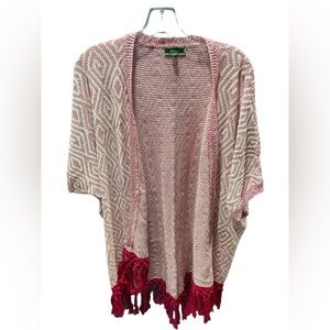C‎ Wonder Red White  Knit Style Shawl